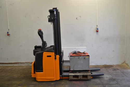  Akce JARO 2011 paletové vozíky 2500kg 